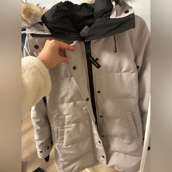 AUTHENTIC CANADA GOOSE Parka Jacket moonstone grey | looks new | coyote fur - Picture 13 of 17